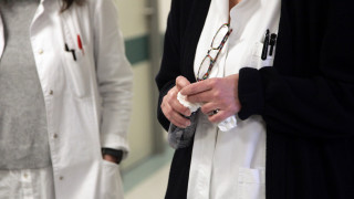 Σύνδρομο «burnout» παρουσιάζει 1/2 επαγγελματίες υγείας στα δημόσια νοσοκομεία