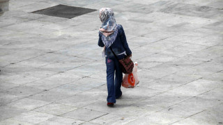 Η Τουρκία επιτρέπει τη μαντήλα στις γυναίκες των ενόπλων δυνάμεων
