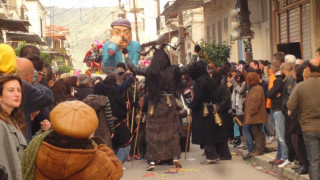 Απόκριες 2017: Στην τελική ευθεία για το καρναβάλι στο Ρέθυμνο