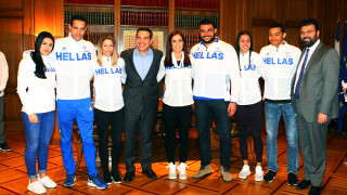 Η υποδοχή του Τσίπρα στους Έλληνες αθλητές του Βελιγραδίου και η ατάκα της Στεφανίδη (pics)