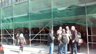 Χανιά: Υπό κατάληψη η εφορία - Ο δήμαρχος ζητά αποκατάσταση κτηρίου (pics)