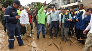 Κολομβία: Εκατοντάδες νεκροί κάτω από τόνους λάσπης (pics)