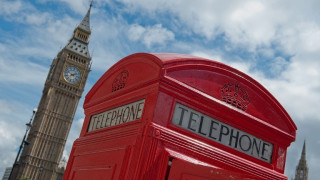 Οι κόκκινοι τηλεφωνικοί θάλαμοι σύμβολο της Βρετανίας αποκτούν νέες ιδιότητες (pics)