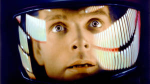 1. 2001: A Space Odyssey (1968) γιατί "αιχμαλωτίζει το μεγαλείο και την κλίμακα του αγνώστου"