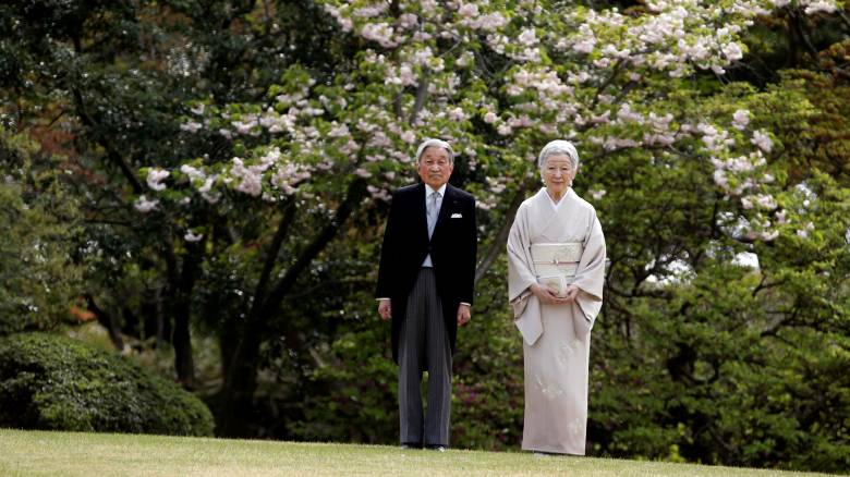 Στην «αυγή» νέας περιόδου η Ιαπωνία: Αλλάζει η νομοθεσία για να παραιτηθεί ο Αυτοκράτορας