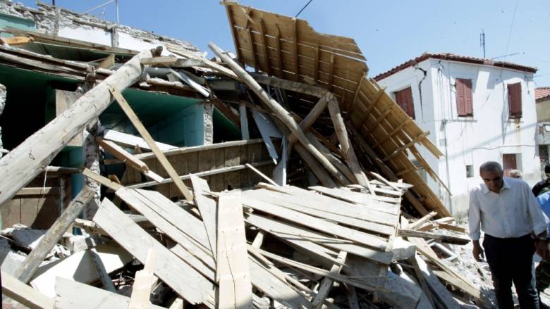 Στα 1.115 έχουν φτάσει τα μη κατοικήσιμα κτίσματα στη Μυτιλήνη