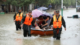 Κίνα: Τουλάχιστον 10 νεκροί από τις πλημμύρες (pics)