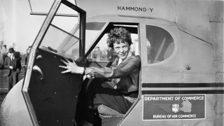 Aμέλια Έρχαρτ: Ανατροπή στο μυστήριο του θανάτου της θρυλικής πιλότου