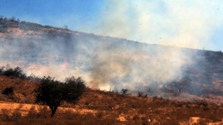 Φωτιά Ιεράπετρα: Δεν υπάρχουν ενεργά μέτωπα, κίνδυνος από τις αναζωπυρώσεις