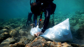 Ο βυθός της Μεσογείου μετατρέπεται σε μία απέραντη χωματερή