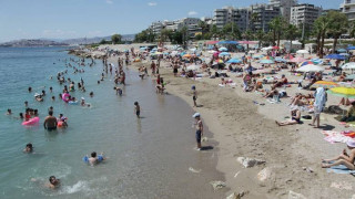 Παραλίες 2017: Ποιες ακτές είναι οι πιο καθαρές στην Αττική