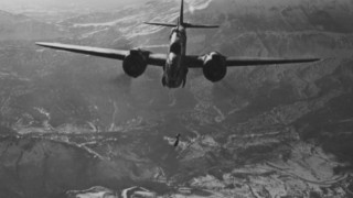 Εντοπίστηκε στον βυθό της Ικαρίας βομβαρδιστικό αεροσκάφος που κατέπεσε το 1945