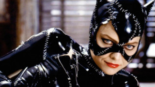 Mισέλ Φάιφερ: Η αιώνια Catwoman επιστρέφει στο Ant-Man 2