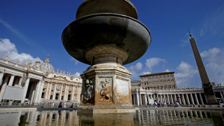 Βατικανό: «Στεγνώνουν» τα σιντριβάνια με απόφαση του Πάπα Φραγκίσκου