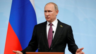 «Βρυχάται» ο Πούτιν - Διώχνει από τη Ρωσία 755 Αμερικανούς διπλωμάτες