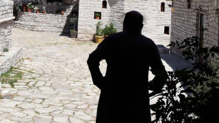Συνελήφθη ιερέας στην Κρήτη... με ναρκωτικά και σφαίρες