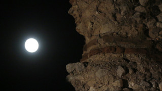 Πανσέληνος: Τα Χανιά γιορτάζουν την έκλειψη σελήνης