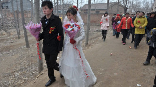 Κίνα: Φωτογράφιση γάμου σε… πυρηνικό εργοστάσιο