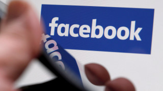 Facebook, Reddit και Apple μπλοκάρουν λογαριασμούς της άκρας δεξιάς