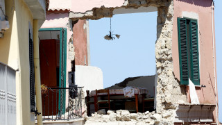 Σεισμός Ιταλία: Η πολυκατοικία που κατάρρευσε είχε οικοδομηθεί πάνω σε παλιό υπόγειο (pics&vid)
