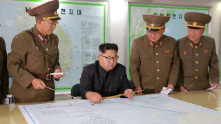 Μακρόν, Τραμπ και Άμπε συζήτησαν τηλεφωνικά για τη Βόρεια Κορέα