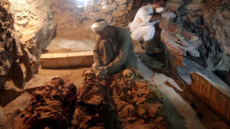 Αίγυπτος:Σπουδαία ανακάλυψη φαραωνικού τάφου 3000 ετών (pics)