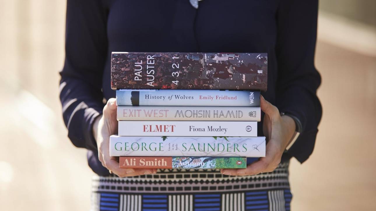 Man Booker Prize: Ο Πολ Όστερ στους έξι φιναλίστ του βραβείου λογοτεχνίας