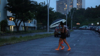 «Οι κάτοικοι έχασαν ό,τι μπορούσε να χαθεί»: Ο κυκλώνας Μαρία σαρώνει το νησί Δομίνικα της Καραϊβική