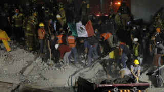 Σεισμός Μεξικό: Εικόνα καταστροφής και πάνω από 200 νεκροί από τα 7,1 Ρίχτερ