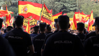 Καταλονία: Έκρυθμη η κατάσταση λίγες ώρες πριν από το δημοψήφισμα