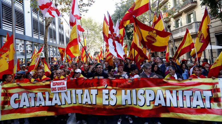 Καταλονία: Το πολιτικό σκηνικό μετά τις «αιματοβαμμένες» κάλπες