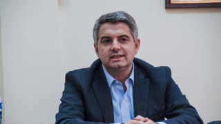 Αποσύρει την υποψηφιότητά του για την ηγεσία της Κεντροαριστεράς ο Κωνσταντινόπουλος