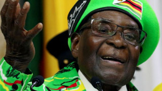 Ακυρώνεται ο διορισμός του Μουγκάμπε ως πρεσβευτή του ΠΟΥ μετά την κατακραυγή
