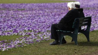 Οικογενειακή τραγωδία στην Γαλλία: 80χρονος έπνιξε τη σύζυγό του που έπασχε από Αλτσχάιμερ