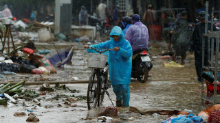 Βιετνάμ: Στους 106 οι νεκροί από τον τυφώνα Ντάμρεϊ (pics)
