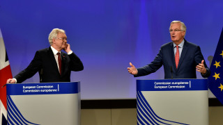 Μπαρνιέ: Οι Βρυξέλλες προετοιμάζονται για το ενδεχόμενο να μην υπάρξει συμφωνία για το Brexit