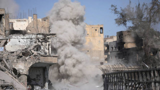 Συρία: Δεκάδες άμαχοι, ανάμεσά τους και παιδιά, νεκροί σε βομβαρδισμούς