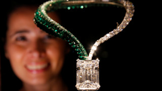 Πωλήθηκε το μεγαλύτερο διαμάντι που έχει βγει στο σφυρί