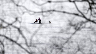 Έφηβοι ήρωες έσωσαν τη ζωή 44χρονου που έπεσε σε παγωμένη λίμνη