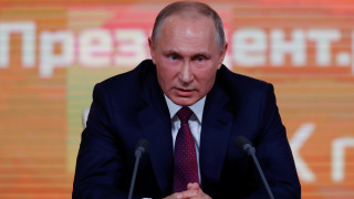 Ρωσία: Ο Πούτιν παραγράφει οφειλές φόρων 50 εκατομμυρίων ψηφοφόρων