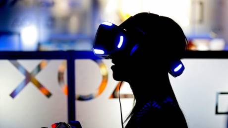 Ρωσία: 44χρονος πέθανε από αιμορραγία παίζοντας VR Game