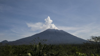 Παπούα Νέα Γουινέα: Απρόσμενο «ξύπνημα» ηφαιστείου που θεωρούνταν ανενεργό