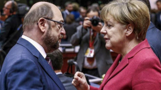 Γερμανία: Το τελευταίο τους χαρτί παίζουν Μέρκελ και Σουλτς για τον σχηματισμό κυβέρνησης