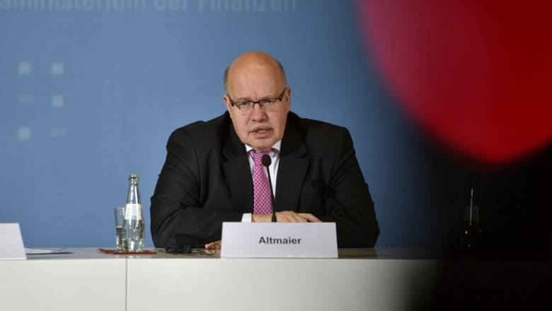 Αλτμάιερ: Η Ελλάδα δεν θα χρειαστεί τέταρτο πρόγραμμα