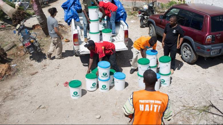 The Times: Στελέχη της Oxfam προσέλαβαν ιερόδουλες με χρήματα της ΜΚΟ στην Αϊτή