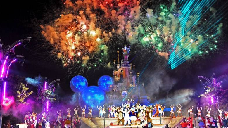 Η Walt Disney θα επενδύσει 2 δισεκ. ευρώ στη Disneyland