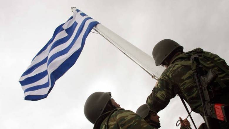 Παραμένουν προφυλακισμένοι οι δύο Έλληνες στρατιωτικοί