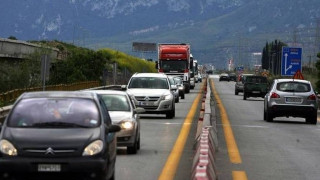 Επιστροφή εκδρομέων Πάσχα: Αυξημένη η κίνηση στις εθνικές οδούς, ουρές στα διόδια των Μαλγάρων