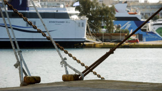 «Δεμένα» για 24 ώρες τα πλοία στα λιμάνια της χώρας