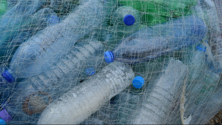 Πόσα πλαστικά απορρίμματα συσκευασίας παράγει κάθε πολίτης της ΕΕ;